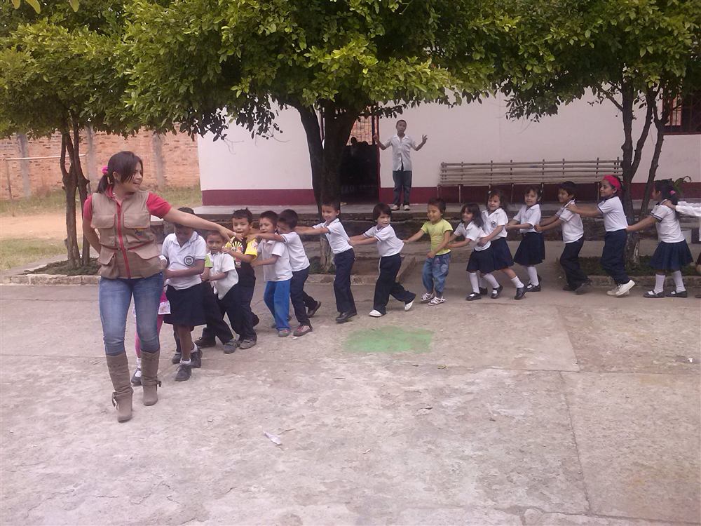 Fundación por la Vida